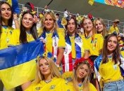 Жены украинских футболистов проникли в Рим, несмотря на запрет (фото)