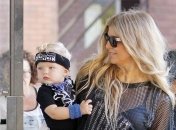 Стильные детки: сын Ферги и Джоша Дюамеля Эксл (ФОТО)