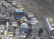 Київ щодня потерпає від шаленого трафіку та заторів