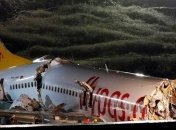 В Стамбулі під жорсткої посадки літака загинуло 3 людини