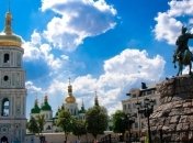 Столичный рынок недвижимости небольшими темпами движется ко дну