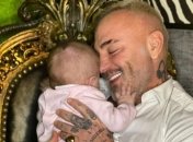 "Танцующий миллионер" Джанлука Вакки растрогал фото с подросшей дочерью: "Смотрим на небо вместе"