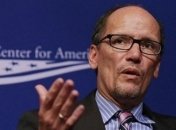 Глава Нацкомитета демократов Перес призвал к пересчету результатов кокусов в Айове