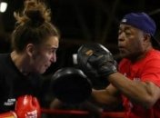 Джеймс Али Башир уверен, что Усик побьет Джошуа