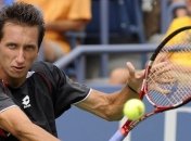 Сергей Стаховский прошел в четвертьфинал турнира в Шербуре