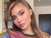 Скандал с Forbes не помешал Кайли Дженнер оказаться на вершине списка самых высокооплачиваемых звезд в мире