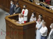 Демарш нардепов: прекратит ли свое существование фракция "Голоса" в парламенте