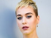 Кэти Перри поддерживает Роберта Паттинсона после расставания с невестой 