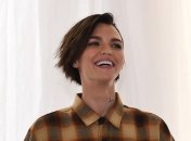 "Бэтвумен" попала в больницу: Руби Роуз выложила ролик с операционной (Видео)