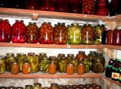 Без переплат и хватит надолго: сколько и какой еды надо купить на зиму