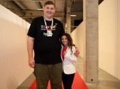 "Сказочный великан" Златы Огневич рассказал о себе