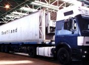 Вантажівка з 39 трупами: поліція встановила власника