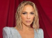 Дженнифер Лопес поделилась самым невероятным фото в бикини, но поклонники разделились (фото)