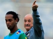 Роналдиньо будет капитаном сборной Бразилии