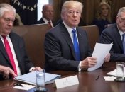 Тиллерсон объяснил несостоявшуюся встречу Трампа и Порошенко в Давосе