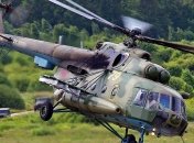 Под Киевом военный вертолет Ми-8 совершил вынужденную посадку