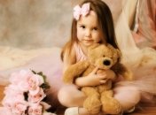 Пятилетняя девочка вернула деньги магазину за разбитую игрушку