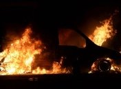 В городах Швеции неизвестные сожгли десятки автомобилей 