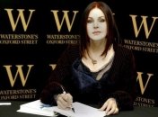 Дочь Элвиса Пресли вернется в музыкальную индустрию