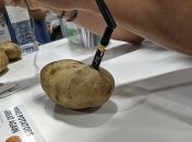 Вот до чего техника дошла: появилась первая в мире "умная" картошка (Видео)