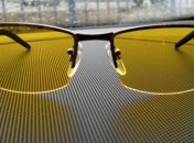 Желтые очки, защищающие от света фар: стоит ли покупать