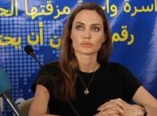 Анджелина Джоли