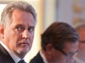 "Интеру" приготовиться? Байдену посоветовали ввести санкции против Фирташа 