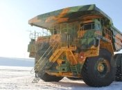 240-тонный БЕЛАЗ проверили на дрифт (Видео)