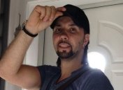 Денис Клявер похвастался подарком от поклонниц