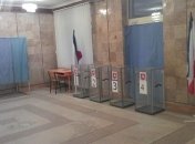 "Референдум" в Крыму: открылись все 1205 участков для голосования  
