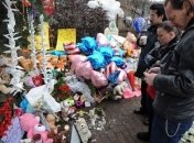 Американцы простятся с учительницей заслонившей детей от пуль