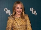 Кайлі Міноуг опублікувала архівне фото, показавши, як виглядала в молодості