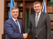 Пристайко и Петршичек открыли первое заседание украинско-чешского форума