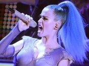 Кэти Перри не хочет быть вечной "конфетной королевой"  