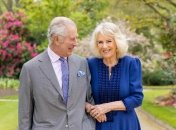 Чарльз III з дружиною Каміллою на новому фото