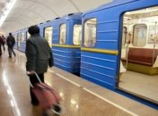 На станции "Выдубичи" сломался поезд