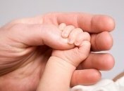 На Луганщине мать продала крошечную дочь ради ремонта