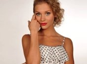 Кристина Асмус создала ажиотаж, выложив фото дочери в соцсеть