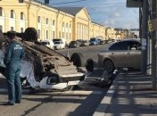 В Петербурге автомобиль на переходе снес группу пешеходов (Видео)