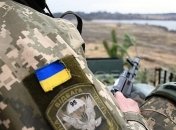 Вражеские обстрелы на Донбассе: двое военных ранены, один в тяжелом состоянии 