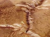 На Марсе дует ветер, который переносит песок