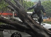 Китайский тайфун унес жизни 13 человек