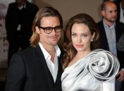 Анджелина Джоли и Брэд Питт поженились в замке