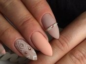 Маникюр 2020: невероятные идеи миндального дизайна (Фото)