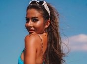 Увеличившая грудь София Стужук похвасталась фигурой в экстремально откровенном купальнике (фото)