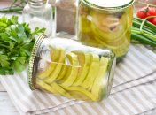 Закуска з кабачків прикрасить ваш стіл