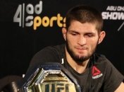 Благородный поступок Нурмагомедова после боя с Порье