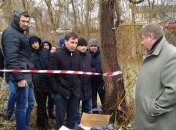 В Киеве возле озера нашли обезглавленный труп мужчины