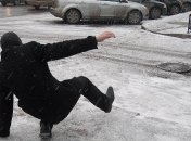 Спасатели советуют, как не пострадать во время гололеда