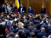 Предложение от ЦИК приостановило рассмотрение Избирательного кодекса комитетом ВР